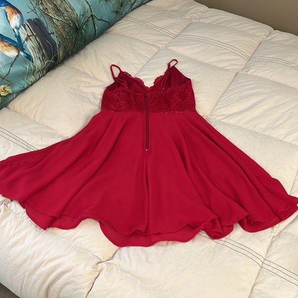 Red Lace Dress - Picture 6 of 12